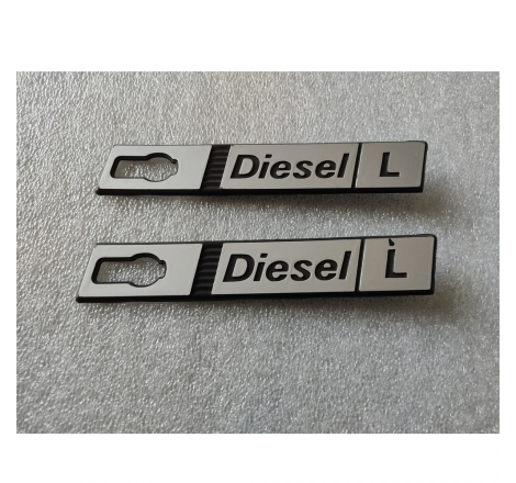 Sigla laterale destra Fiat...