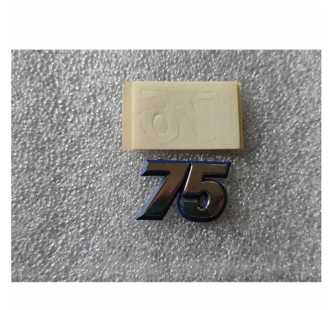 Sigla "75" adesiva Fiat...