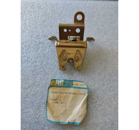 Chiusura portellone cofano...