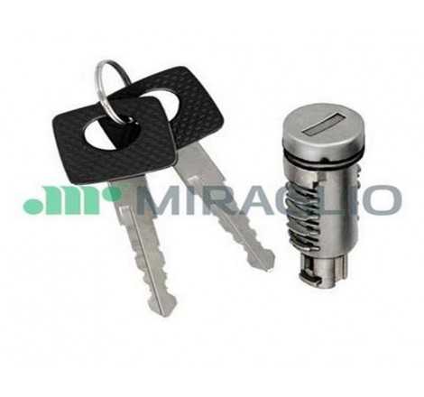 Blocchetto porta con chiave...