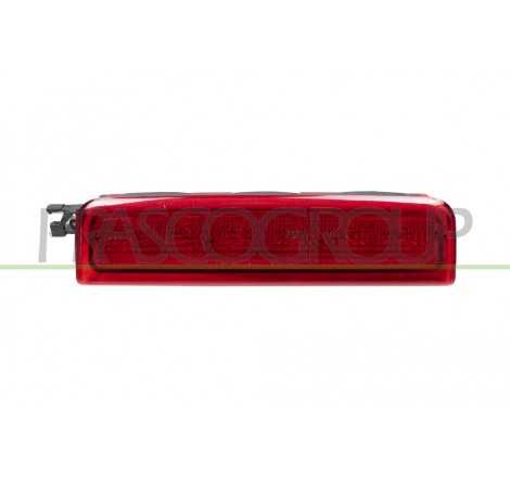 Fanale terza luce stop a...
