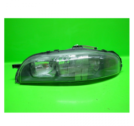 Faro anteriore sinistro...