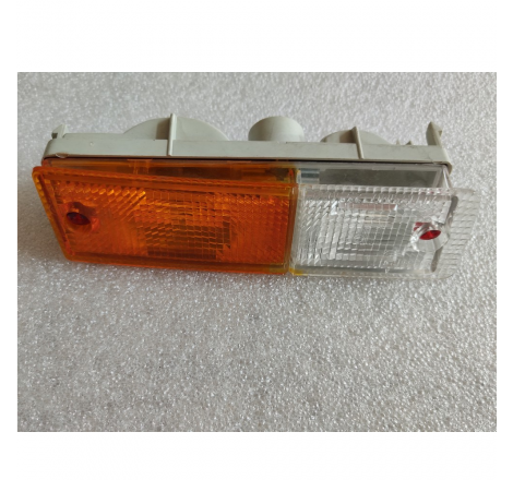 Fanale anteriore sinistro...