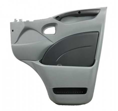 Pannello porta anteriore...