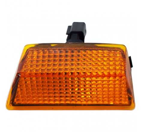 Fanale laterale destro...